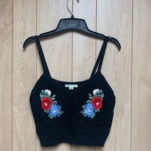 American Eagle crop top